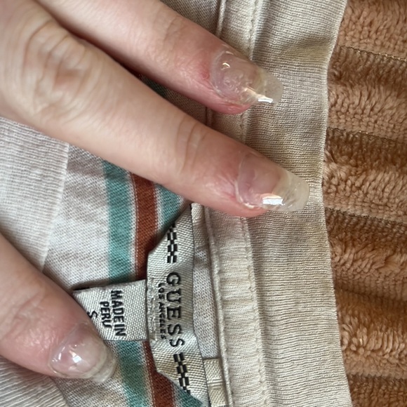 This is a small Guess crop top - Picture 2 of 4